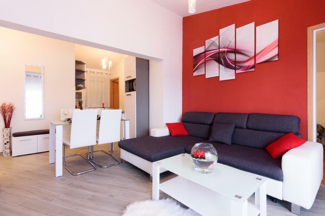 Apartmani Judita Zadar Zewnętrze zdjęcie